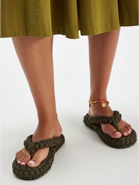 MIA Monako sandals sz 10